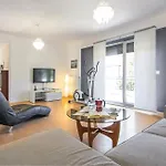 شقة With A Swimming Pool Fiorini, Novigrad - 7047 بروتونيغلا
